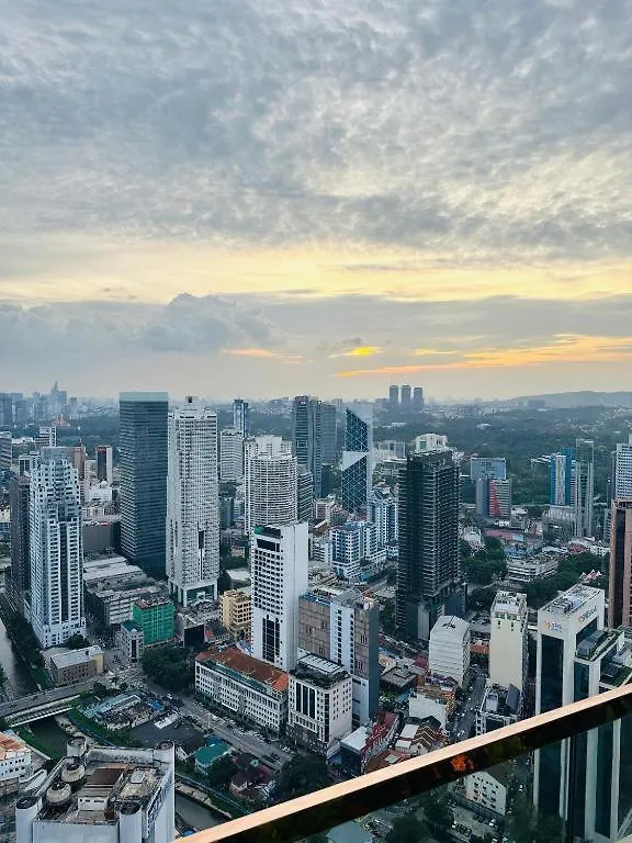 Chambers Suites Ls House Klcc Kuala Lumpur